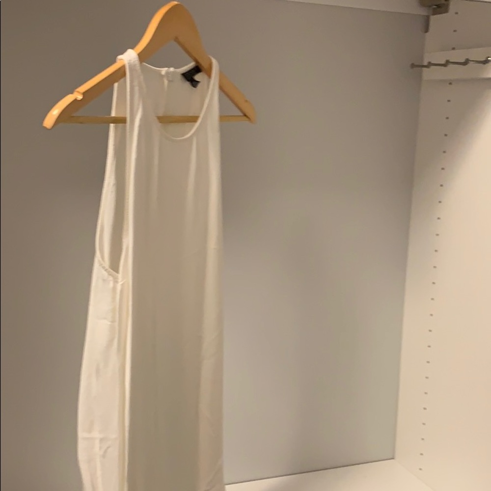 Sophisticated sleeveless blouse